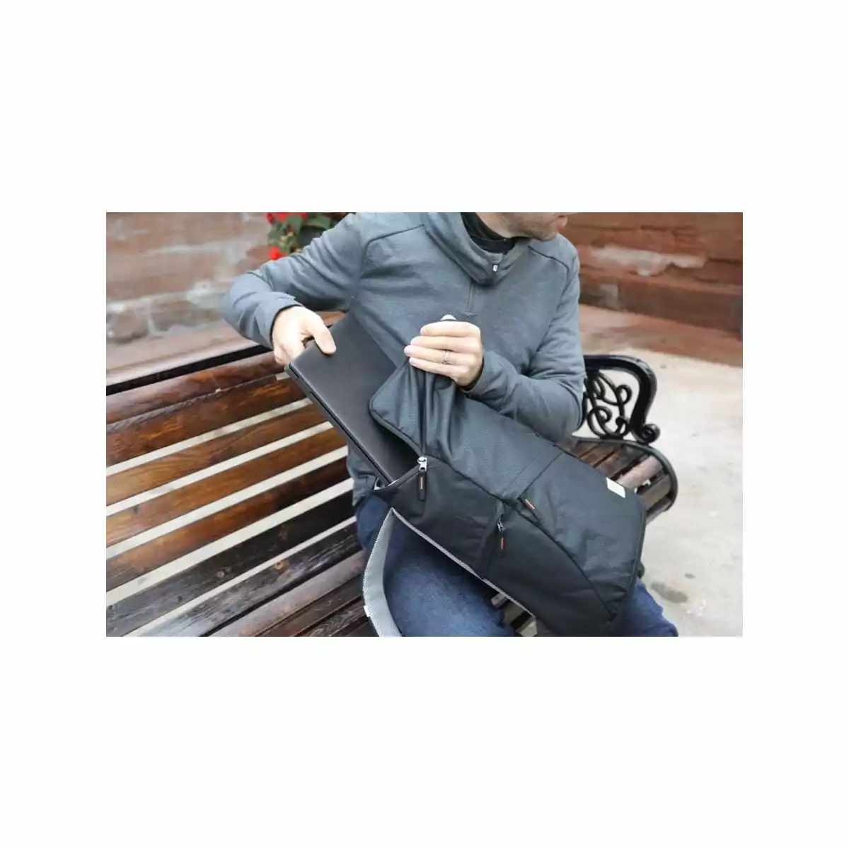 Vango Mica 20 Rucksack, Schwarz, 20L – Bild 9